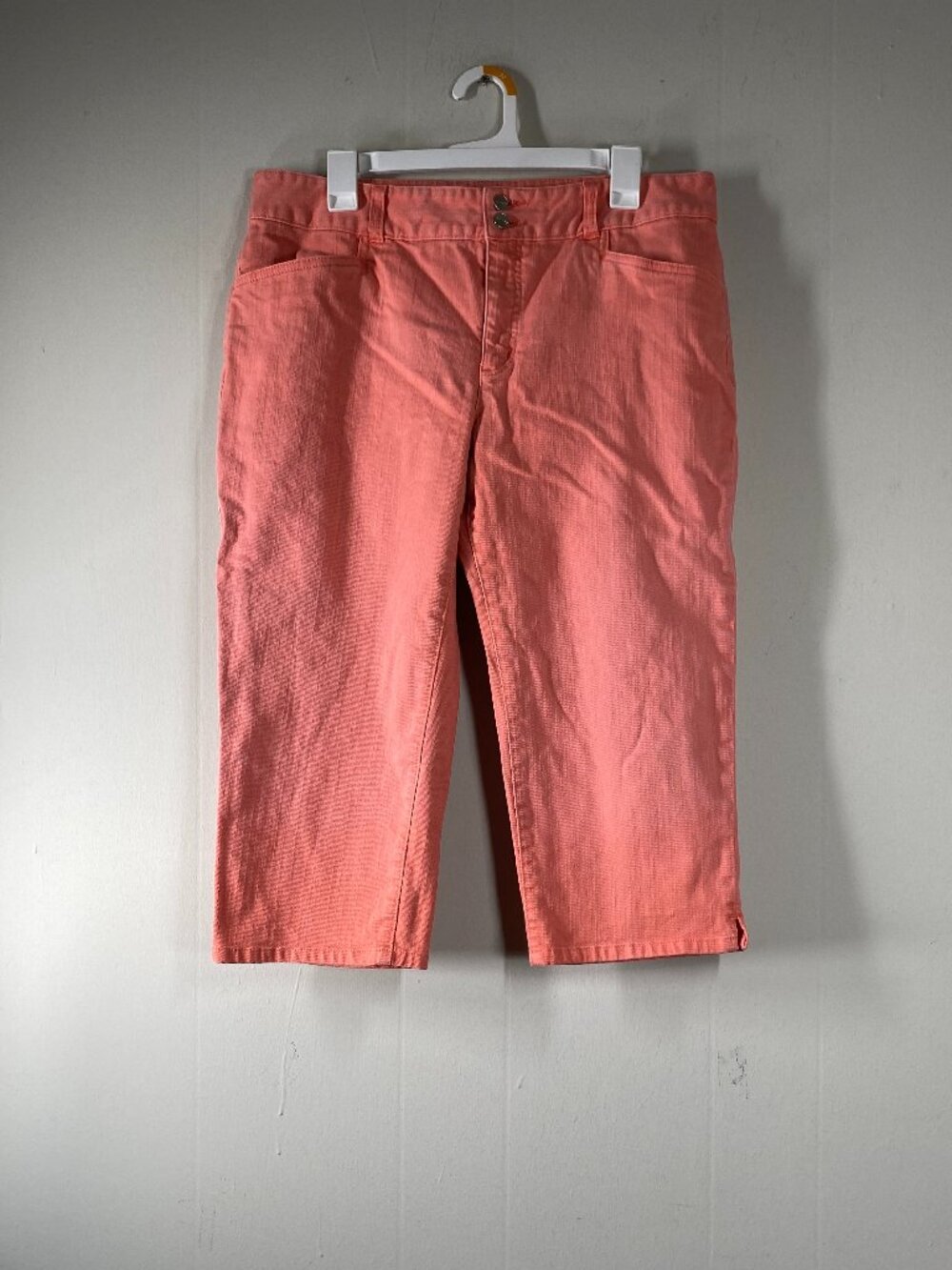 Chaps Capri Denim Jeans Women's 14 Mid Rise Salmon Pink Casual Pants